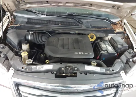 2013 Chrysler Town & Country Touring-L из США, поврежденный, VIN 2C4RC1CGXDR798340